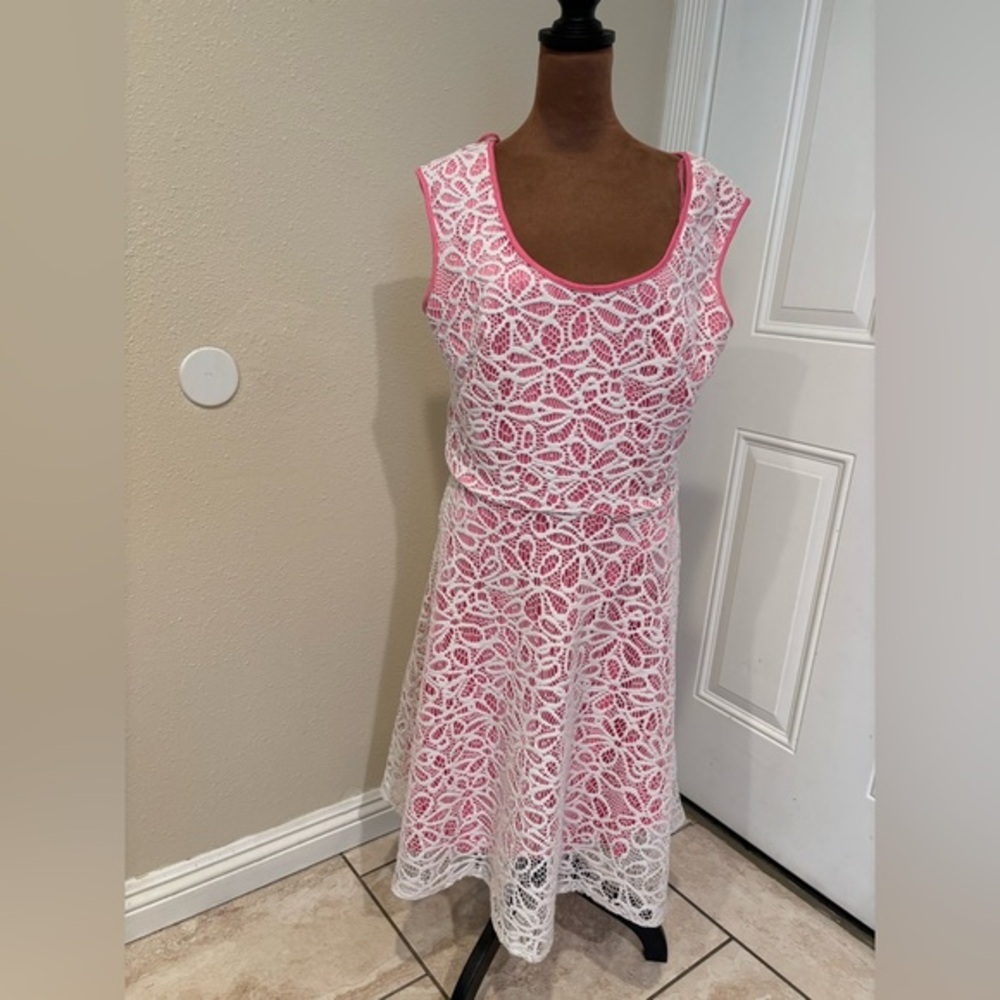 London Times Pink and White Dress